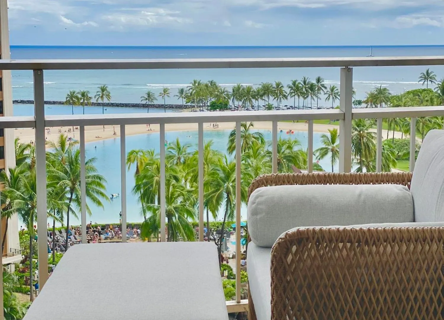 Apartment Panoramic Oceanview Resort - Full Kitchen In Each Room, 2 Swimming Pools, Onsite Restaurants, Fireworks Every Friday Honolulu United States