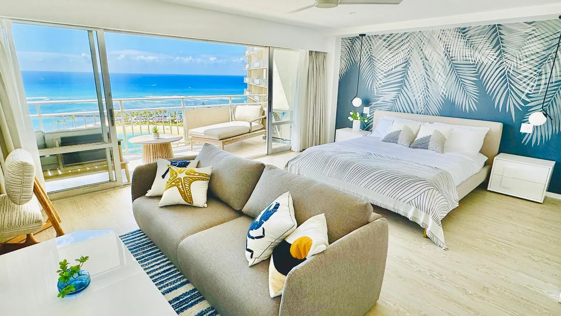 Panoramic Oceanview Resort - Full Kitchen In Each Room, 2 Swimming Pools, Onsite Restaurants, Fireworks Every Friday Honolulu United States