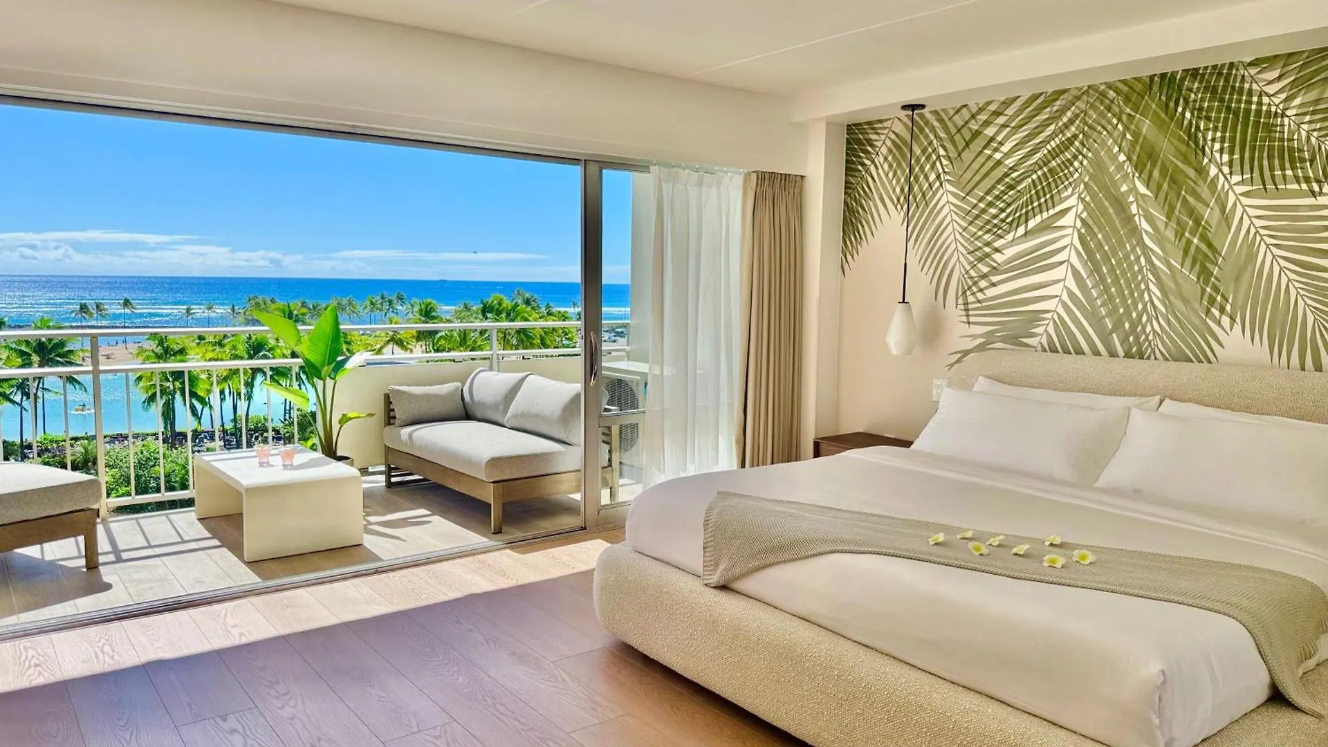 Panoramic Oceanview Resort - Full Kitchen In Each Room, 2 Swimming Pools, Onsite Restaurants, Fireworks Every Friday Honolulu United States