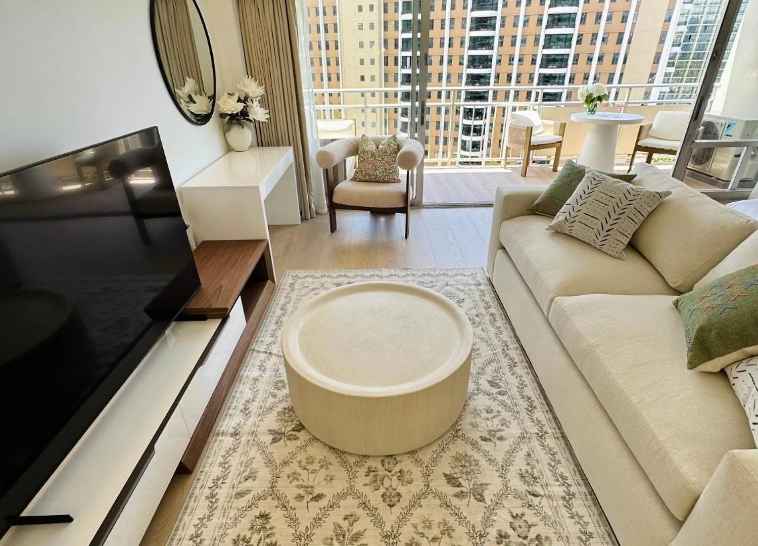 Apartment Panoramic Oceanview Resort - Full Kitchen In Each Room, 2 Swimming Pools, Onsite Restaurants, Fireworks Every Friday Honolulu