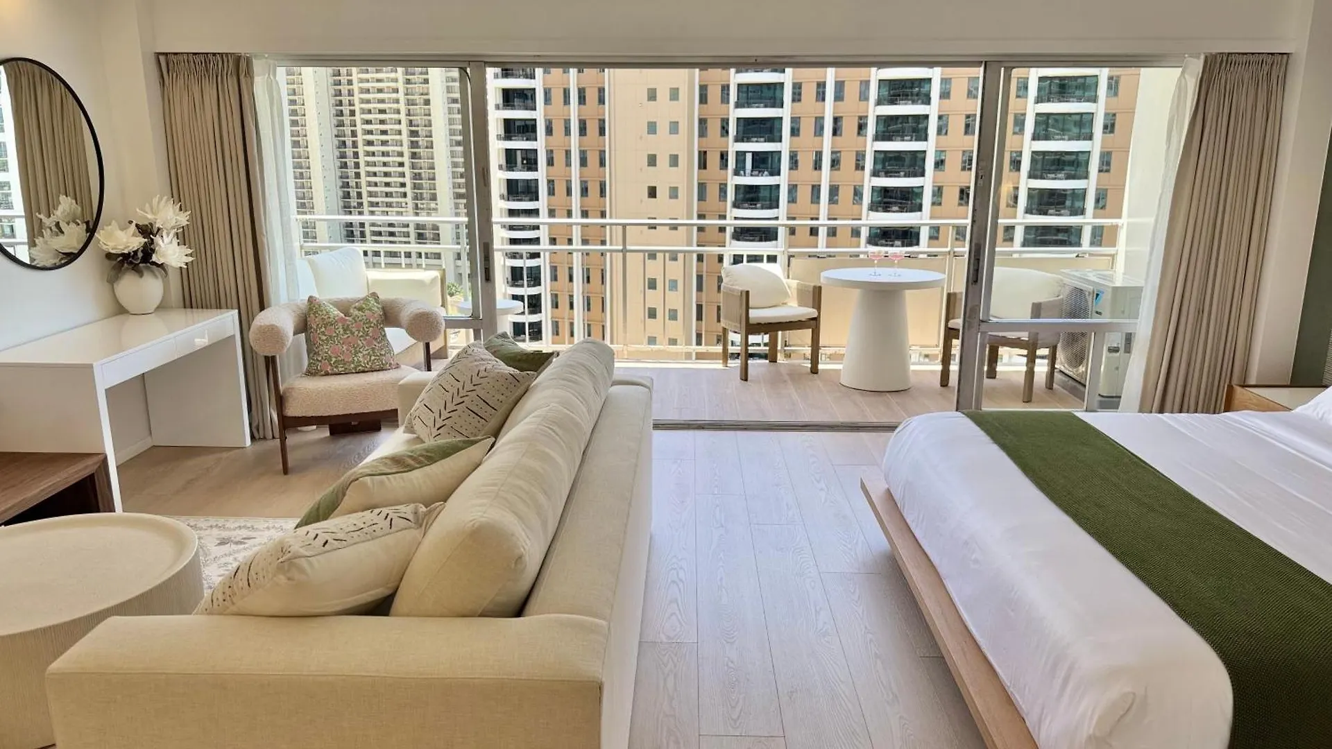 Apartment Panoramic Oceanview Resort - Full Kitchen In Each Room, 2 Swimming Pools, Onsite Restaurants, Fireworks Every Friday Honolulu